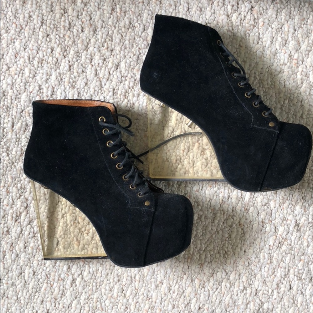 Jeffrey Campbell